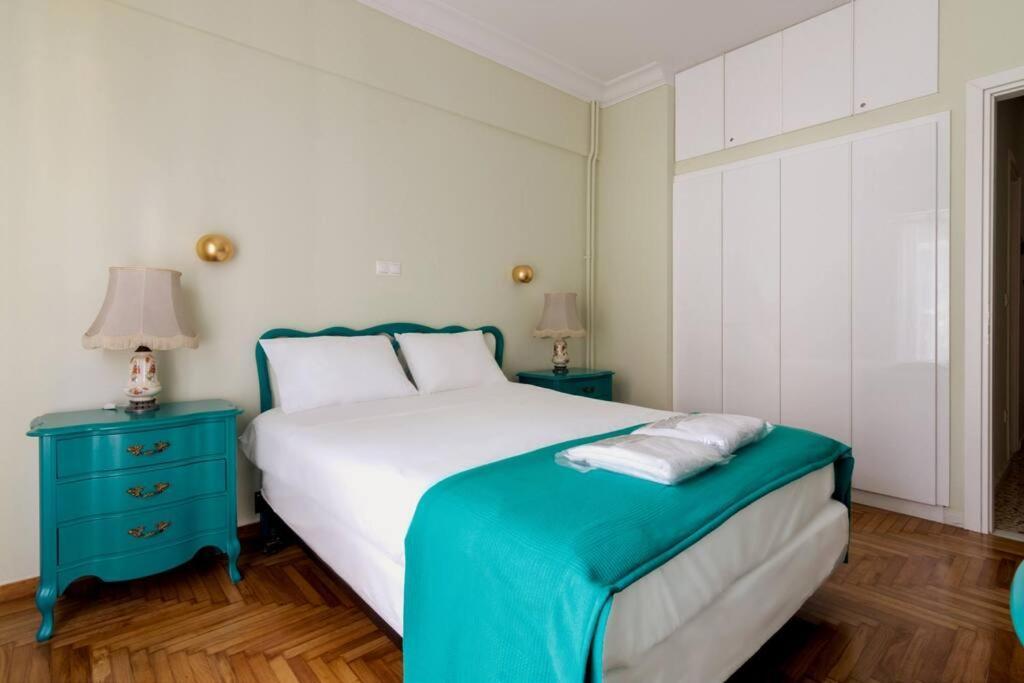 Iphigenia 2 Bedroom Retro Downtown Apartment 雅典 外观 照片